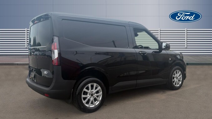 Ford Transit Courier Diesel 1.5 EcoBlue Trend Van - Image 2